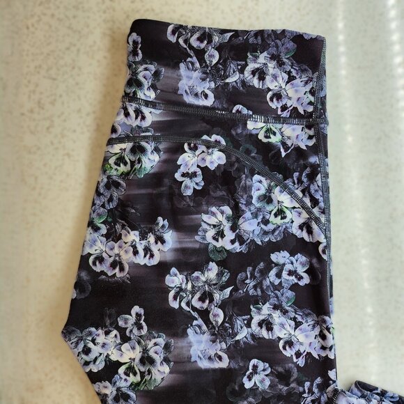 Floral Athletic Leggings for Women - Picture 8 of 9